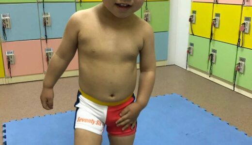 プールデビュー